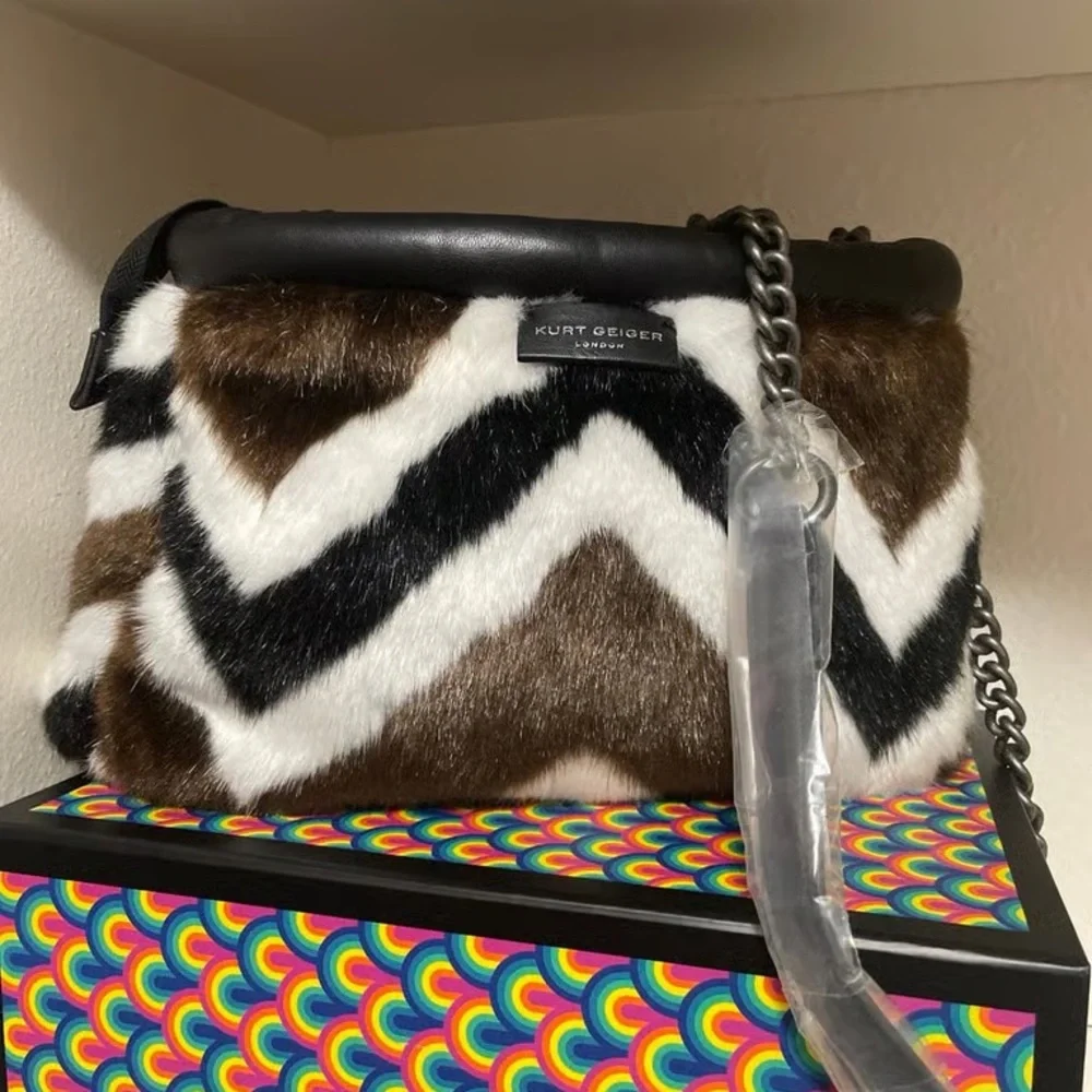 Kurt Geiger Black and Brown Chevron Faux Fur Crossbody Bag - Picture 1 of 4